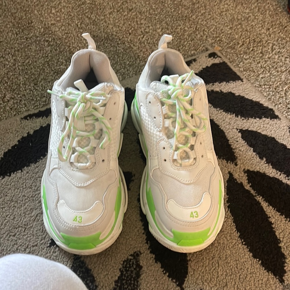 Hit me for more pics